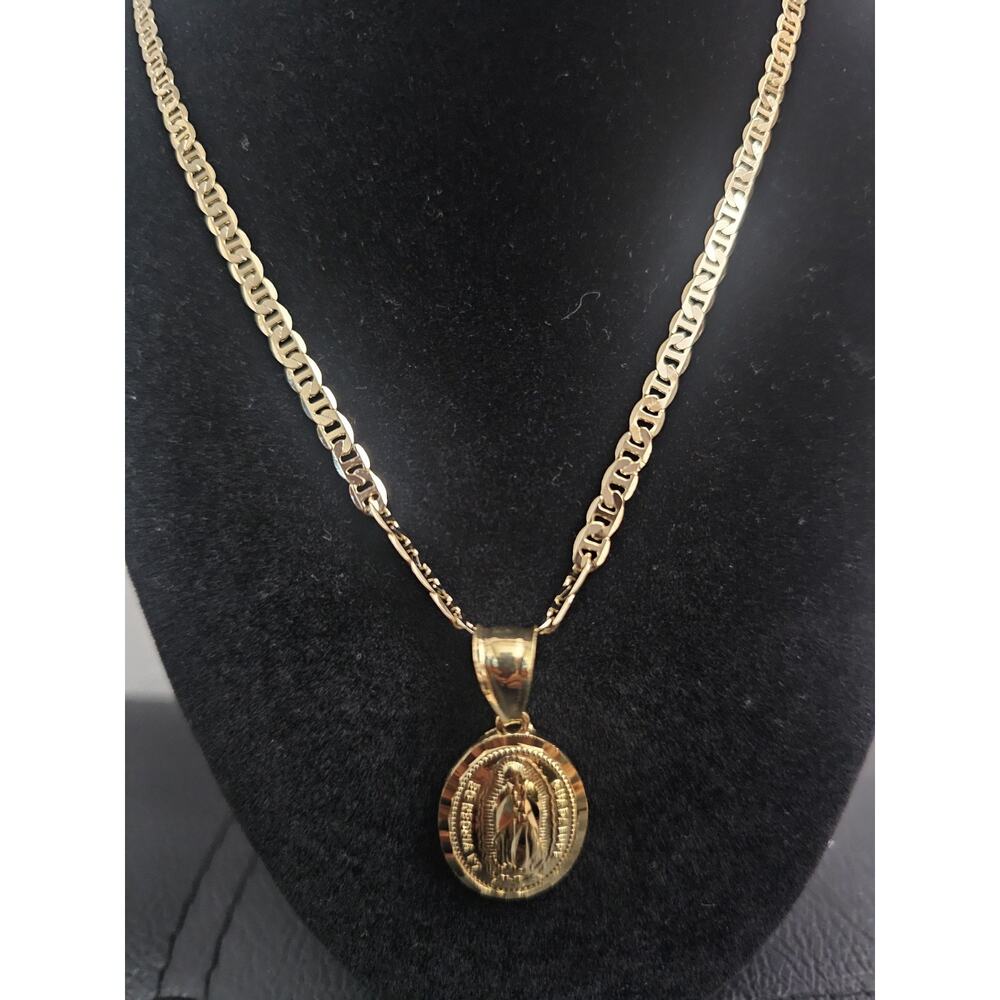 20in 14k Gold-plated on brass-2.5mm Mariner Chain w/14k lady Guadalupe Pendant